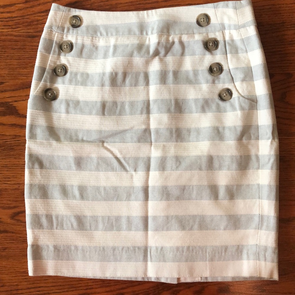 Striped pencil skirt